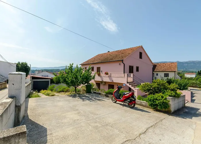 Apartment Lavcevic Vrboska